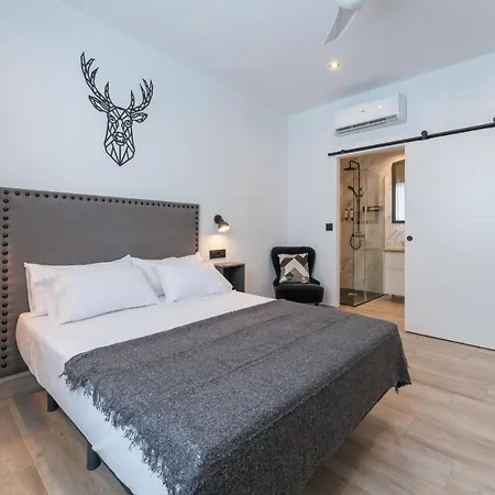 La Del Teatro H Boutique Parking Gratis Guest house