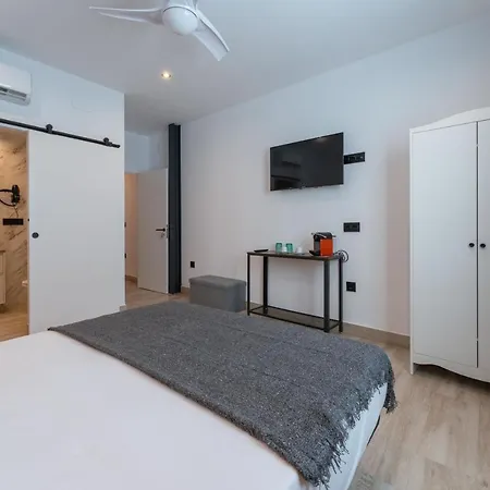 La Del Teatro H Boutique Parking Gratis