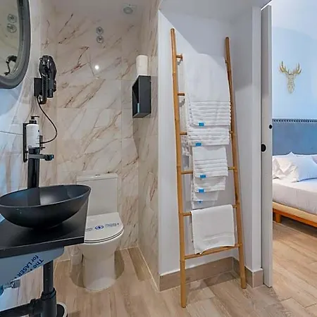 Guest house La Del Teatro H Boutique Parking Gratis