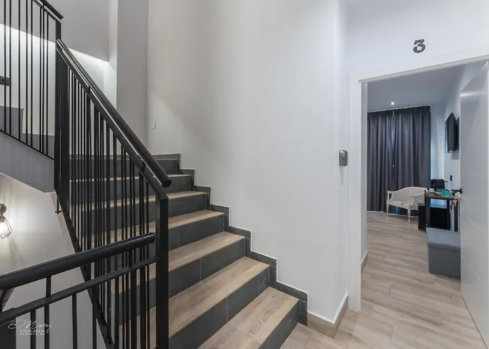 La Del Teatro H Boutique Parking Gratis بيت ضيافة